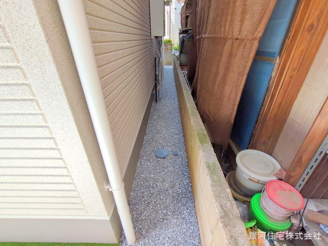 G00373614 埼玉県ふじみ野市大原１丁目 新築一戸建て 2880万円 土地面積59.62m² (約18.03坪) 建物面積64.44m² (約19.49坪) 間取り３ＬＤＫ 築年月2025年04月(築１年以内)【外観10】