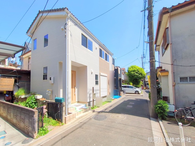 G00373614 埼玉県ふじみ野市大原１丁目 新築一戸建て 2880万円 土地面積59.62m² (約18.03坪) 建物面積64.44m² (約19.49坪) 間取り３ＬＤＫ 築年月2025年04月(築１年以内)【外観16】