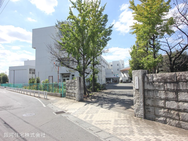 G00373614 埼玉県ふじみ野市大原１丁目 新築一戸建て 2880万円 土地面積59.62m² (約18.03坪) 建物面積64.44m² (約19.49坪) 間取り３ＬＤＫ 築年月2025年04月(築１年以内)【周辺環境】ふじみ野市立葦原中学校