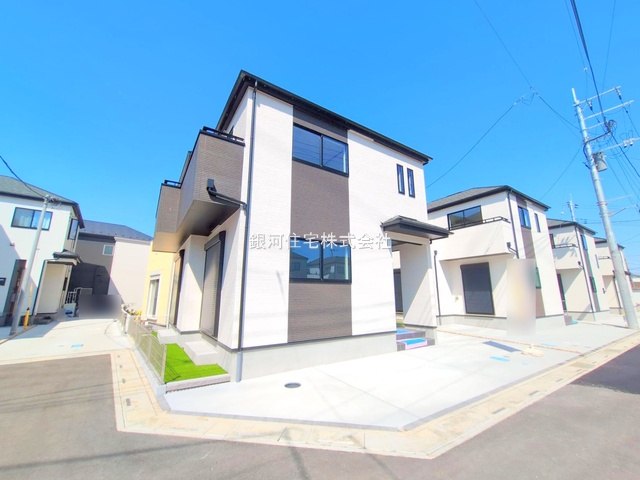 G00374037 埼玉県川口市大字安行小山 新築一戸建て 3890万円 土地面積100.10m² (約30.28坪) 建物面積93.56m² (約28.30坪) 間取り４ＬＤＫ 築年月2025年05月(築１年以内)【外観2】