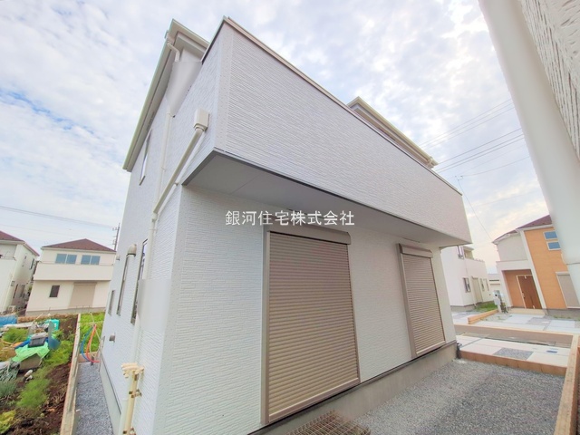 G00374295 埼玉県上尾市大字瓦葺 新築一戸建て 3590万円 土地面積120.00m² (約36.29坪) 建物面積96.05m² (約29.05坪) 間取り３ＬＤＫ 築年月2025年06月(築１年以内)【外観15】