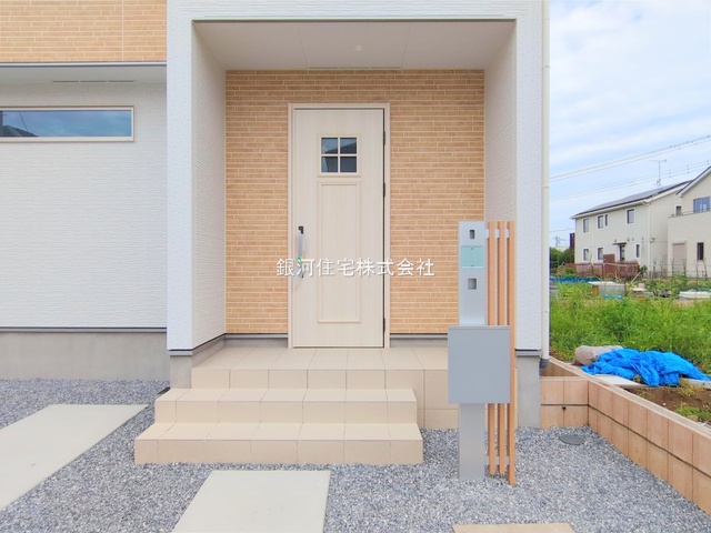 G00374295 埼玉県上尾市大字瓦葺 新築一戸建て 3590万円 土地面積120.00m² (約36.29坪) 建物面積96.05m² (約29.05坪) 間取り３ＬＤＫ 築年月2025年06月(築１年以内)【外観18】