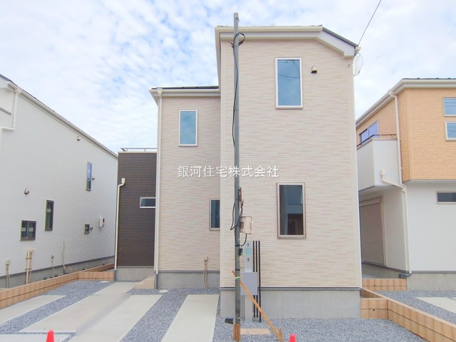 G00374296 埼玉県上尾市大字瓦葺 新築一戸建て 3590万円 土地面積120.03m² (約36.30坪) 建物面積96.67m² (約29.24坪) 間取り３ＬＤＫ 築年月2025年06月(築１年以内)【外観7】