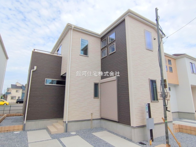 G00374296 埼玉県上尾市大字瓦葺 新築一戸建て 3590万円 土地面積120.03m² (約36.30坪) 建物面積96.67m² (約29.24坪) 間取り３ＬＤＫ 築年月2025年06月(築１年以内)【外観14】