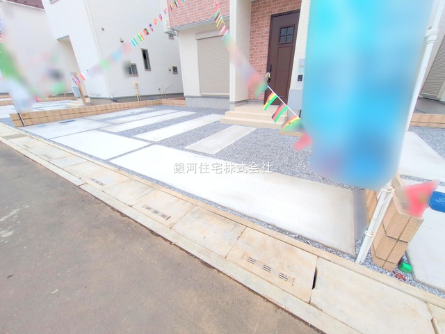G00374298 埼玉県上尾市大字瓦葺 新築一戸建て 3590万円 土地面積120.12m² (約36.33坪) 建物面積95.43m² (約28.86坪) 間取り４ＬＤＫ 築年月2025年06月(築１年以内)【外観12】