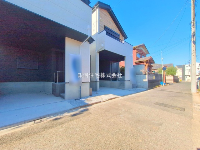 G00374312 東京都練馬区貫井３丁目 新築一戸建て 8099万円 土地面積93.02m² (約28.13坪) 建物面積103.80m² (約31.39坪) 築年月2025年12月(築１年以内)【外観3】