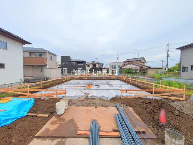 新井