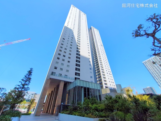 G00374654 東京都港区港南４丁目 中古マンション 1億6000万円 専有面積61.09m² (約18.47坪) 間取り１ＬＤＫ 所在階34階 築年月2006年10月(築18年)【外観11】