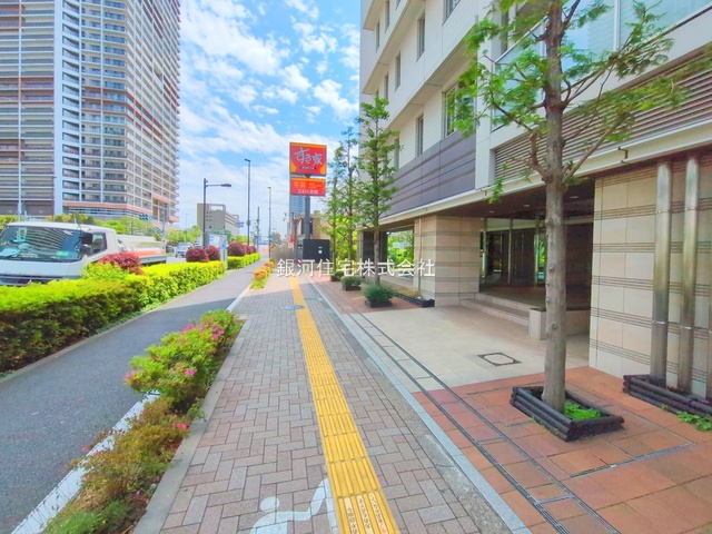 G00374720 東京都江東区東雲１丁目 中古マンション 9780万円 専有面積72.02m² (約21.78坪) 間取り３ＬＤＫ 所在階7階 築年月2012年02月(築13年)【外観12】