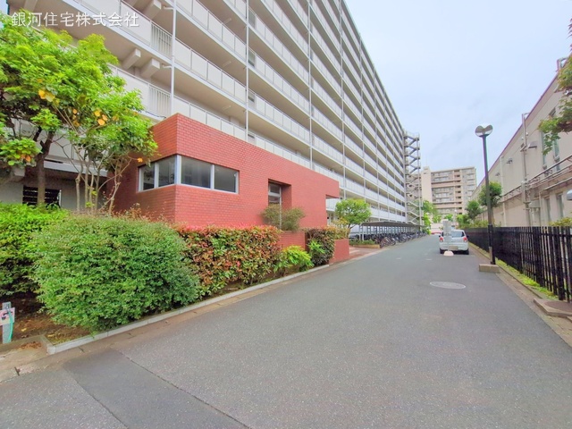 G00374722 千葉県市川市南大野２丁目 中古マンション 2598万円 専有面積85.80m² (約25.95坪) 間取り４ＬＤＫ 所在階7階 築年月1981年06月(築43年)【外観4】