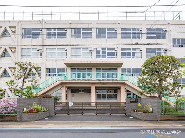 G00374722 千葉県市川市南大野２丁目 中古マンション 2598万円 専有面積85.80m² (約25.95坪) 間取り４ＬＤＫ 所在階7階 築年月1981年06月(築43年)【周辺環境】市川市立大野小学校