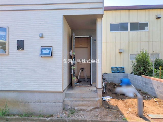 G00374833 埼玉県新座市石神１丁目 新築一戸建て 3190万円 土地面積87.52m² (約26.47坪) 建物面積86.73m² (約26.23坪) 間取り３ＬＤＫ 築年月2025年07月【外観9】