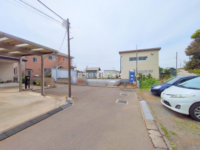 G00374833 埼玉県新座市石神１丁目 新築一戸建て 3190万円 土地面積87.52m² (約26.47坪) 建物面積86.73m² (約26.23坪) 間取り３ＬＤＫ 築年月2025年07月【外観18】
