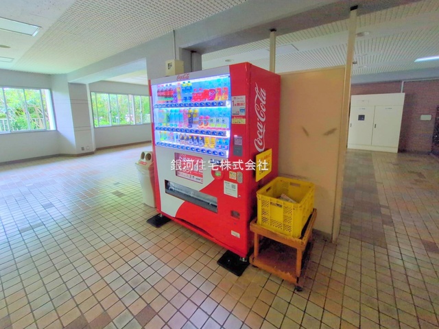 G00374943 神奈川県座間市入谷東２丁目 中古マンション 1599万円 専有面積69.30m² (約20.96坪) 間取り３ＬＤＫ 所在階8階 築年月1979年02月(築46年)【外観16】