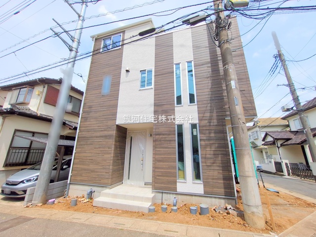 G00374954 埼玉県さいたま市大宮区北袋町２丁目 新築一戸建て 5498万円 土地面積52.76m² (約15.95坪) 建物面積84.25m² (約25.48坪) 間取り３ＬＤＫ 築年月2025年06月(築１年以内)【外観13】