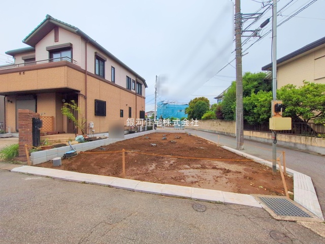 G00374956 千葉県八千代市勝田台南２丁目 新築一戸建て 3090万円 土地面積87.84m² (約26.57坪) 建物面積84.45m² (約25.54坪) 間取り３ＬＤＫ 築年月2025年08月【外観5】