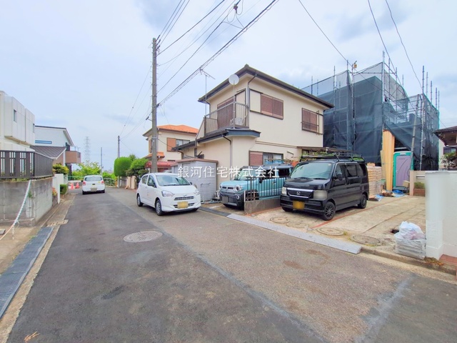 G00374969 神奈川県横浜市旭区四季美台 新築一戸建て 4480万円 土地面積117.32m² (約35.48坪) 建物面積94.91m² (約28.71坪) 間取り４ＬＤＫ 築年月2025年07月【外観8】
