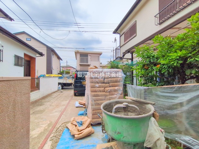 G00374969 神奈川県横浜市旭区四季美台 新築一戸建て 4480万円 土地面積117.32m² (約35.48坪) 建物面積94.91m² (約28.71坪) 間取り４ＬＤＫ 築年月2025年07月【外観9】