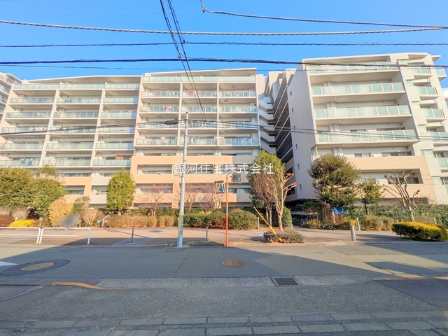 G00374970 東京都府中市東芝町 中古マンション 4999万円 専有面積88.80m² (約26.86坪) 間取り４ＬＤＫ 所在階2階 築年月2003年11月(築21年)【外観7】