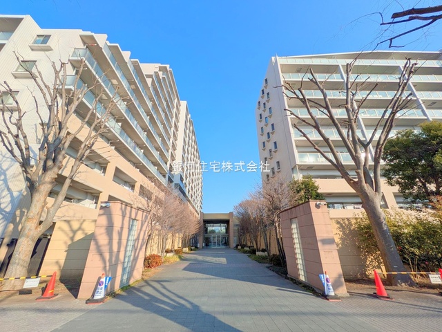 G00374970 東京都府中市東芝町 中古マンション 4999万円 専有面積88.80m² (約26.86坪) 間取り４ＬＤＫ 所在階2階 築年月2003年11月(築21年)【外観11】