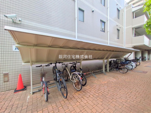 G00374982 神奈川県横浜市港北区新吉田東２丁目 中古マンション 5299万円 専有面積81.10m² (約24.53坪) 間取り３ＬＤＫ 所在階2階 築年月1990年03月(築35年)【外観10】
