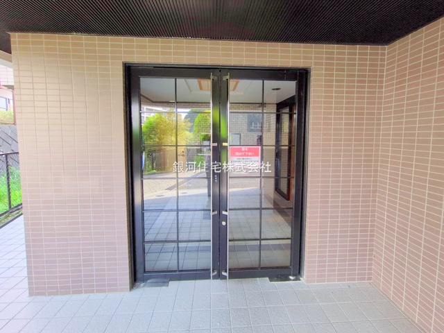 G00374983 神奈川県鎌倉市岩瀬 中古マンション 4499万円 専有面積77.71m² (約23.50坪) 間取り３ＬＤＫ 所在階2階 築年月1997年03月(築28年)【外観13】