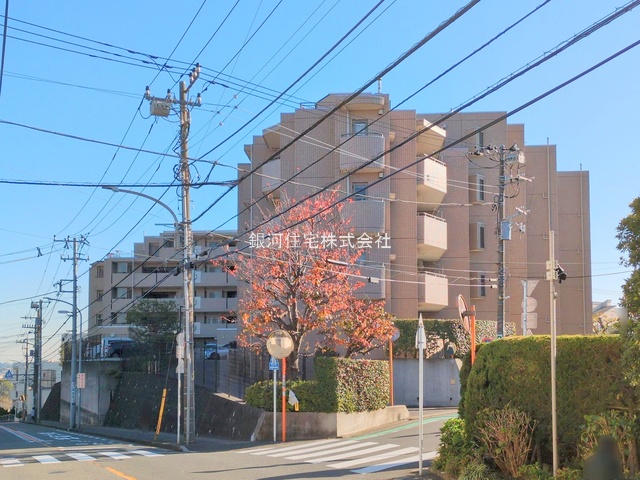 G00374984 神奈川県横浜市港南区大久保２丁目 中古マンション 4799万円 専有面積86.01m² (約26.01坪) 間取り３ＬＤＫ 所在階3階 築年月2000年04月(築25年)【外観2】