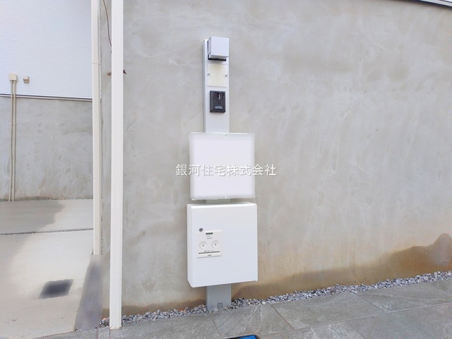 G00374989 神奈川県横浜市港南区港南１丁目 新築一戸建て 5090万円 土地面積85.98m² (約26.00坪) 建物面積82.60m² (約24.98坪) 間取り３ＬＤＫ 築年月2025年04月(築１年以内)【外観7】