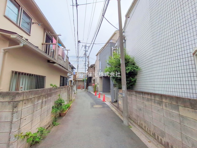 G00374991 東京都中野区野方２丁目 新築一戸建て 9480万円 土地面積75.21m² (約22.75坪) 建物面積128.54m² (約38.88坪) 築年月2025年04月(築１年以内)【外観3】