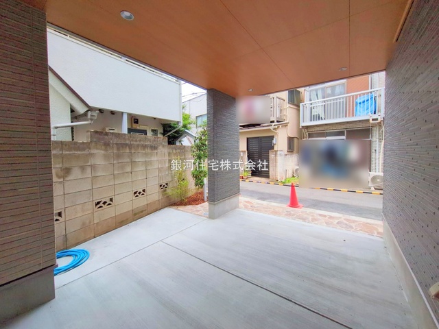 G00374991 東京都中野区野方２丁目 新築一戸建て 9480万円 土地面積75.21m² (約22.75坪) 建物面積128.54m² (約38.88坪) 築年月2025年04月(築１年以内)【外観6】