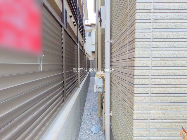 G00374991 東京都中野区野方２丁目 新築一戸建て 9480万円 土地面積75.21m² (約22.75坪) 建物面積128.54m² (約38.88坪) 築年月2025年04月(築１年以内)【外観11】