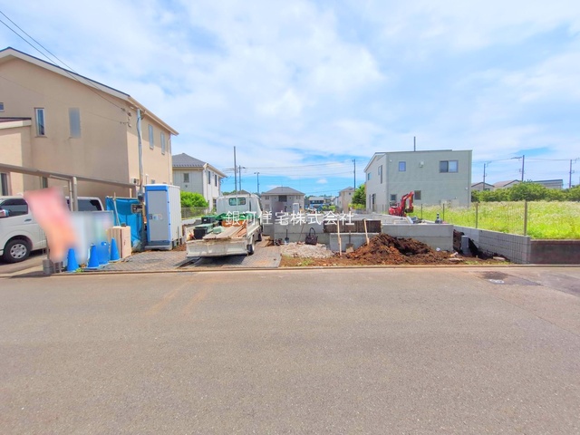 G00375727 神奈川県綾瀬市深谷中１丁目 新築一戸建て 4790万円 土地面積159.78m² (約48.33坪) 建物面積95.85m² (約28.99坪) 間取り４ＬＤＫ 築年月2025年09月【外観5】