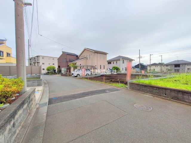 G00375727 神奈川県綾瀬市深谷中１丁目 新築一戸建て 4790万円 土地面積159.78m² (約48.33坪) 建物面積95.85m² (約28.99坪) 間取り４ＬＤＫ 築年月2025年09月【外観12】