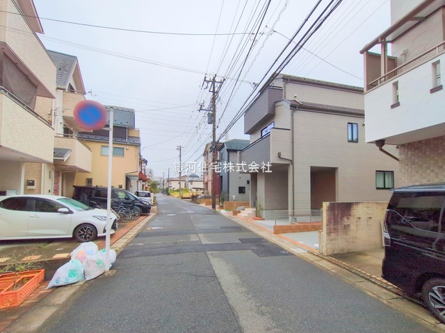 G00375921 千葉県市川市入船 新築一戸建て 5790万円 土地面積68.40m² (約20.69坪) 建物面積110.38m² (約33.38坪) 築年月2025年09月(築１年以内)【外観3】