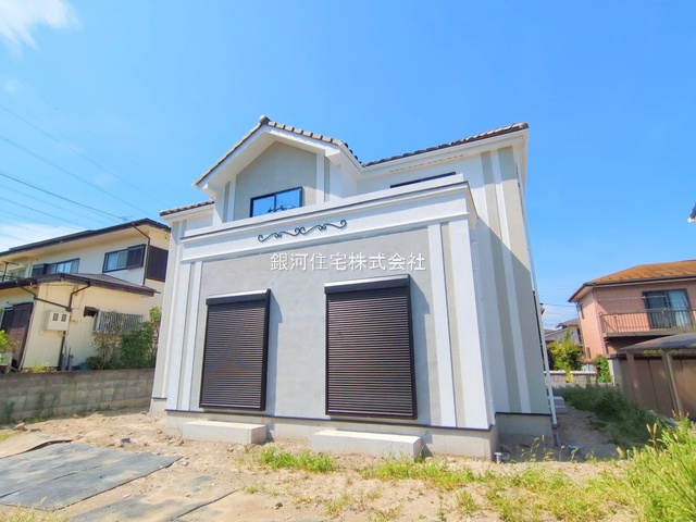 G00375955 神奈川県横浜市栄区野七里１丁目 新築一戸建て 6480万円 土地面積303.82m² (約91.90坪) 建物面積120.06m² (約36.31坪) 間取り５ＬＤＫ 築年月2025年11月【外観13】