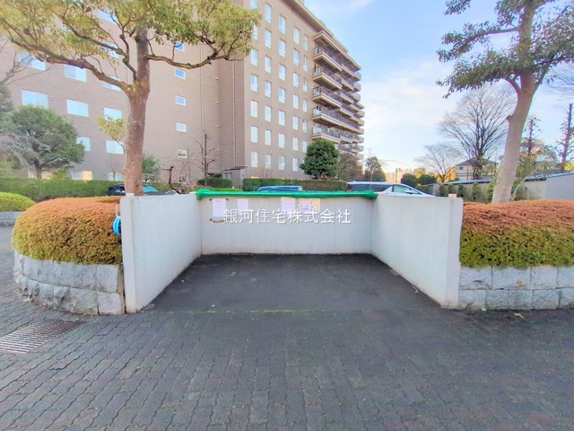G00375960 東京都町田市成瀬６丁目 中古マンション 5480万円 専有面積86.29m² (約26.10坪) 間取り２ＬＤＫ 所在階11階 築年月1991年10月(築35年)【外観11】