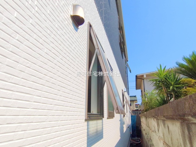 G00376281 神奈川県綾瀬市大上３丁目 新築一戸建て 4399万円 土地面積96.46m² (約29.17坪) 建物面積92.22m² (約27.89坪) 間取り３ＬＤＫ 築年月2025年09月【外観15】
