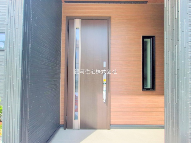 G00376524 東京都町田市玉川学園１丁目 新築一戸建て 5780万円 土地面積232.92m² (約70.45坪) 建物面積105.99m² (約32.06坪) 間取り４ＬＤＫ 築年月2025年04月(築１年以内)【外観6】