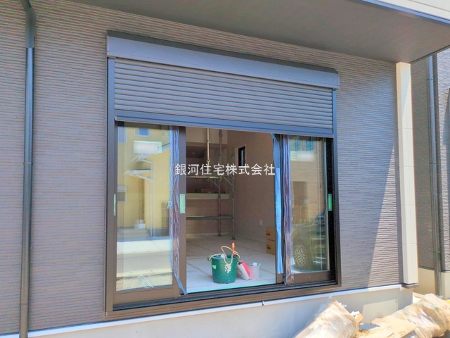 G00376654 神奈川県綾瀬市深谷中３丁目 新築一戸建て 4799万円 土地面積111.35m² (約33.68坪) 建物面積105.77m² (約31.99坪) 築年月2025年07月(築１年以内)【外観6】