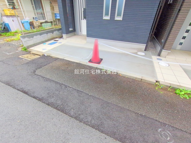 G00377315 東京都府中市紅葉丘１丁目 新築一戸建て 4480万円 土地面積58.50m² (約17.69坪) 建物面積69.24m² (約20.94坪) 築年月2024年12月(築１年以内)【外観17】
