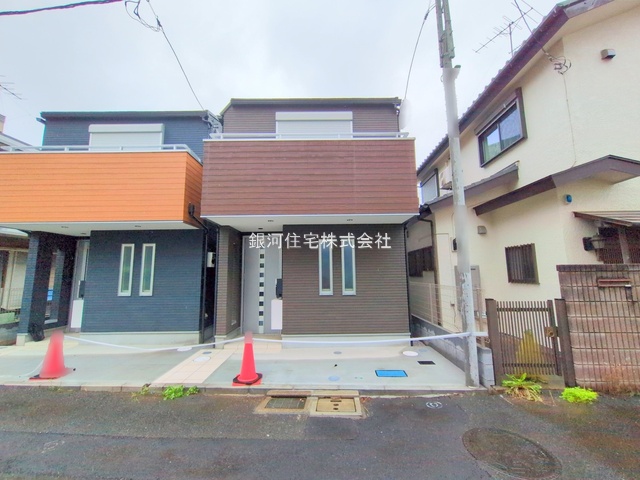 G00377316 東京都府中市紅葉丘１丁目 新築一戸建て 4580万円 土地面積58.51m² (約17.69坪) 建物面積69.24m² (約20.94坪) 築年月2024年12月(築１年以内)【外観11】