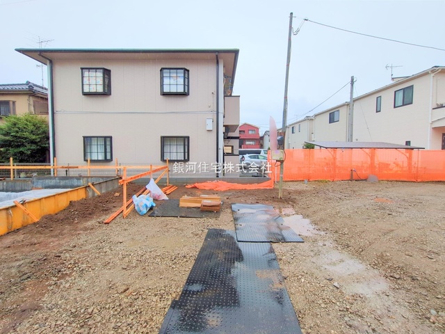 G00377318 埼玉県上尾市緑丘３丁目 新築一戸建て 5398万円 土地面積170.15m² (約51.47坪) 建物面積105.57m² (約31.93坪) 間取り３ＬＤＫ 築年月2025年09月【外観7】