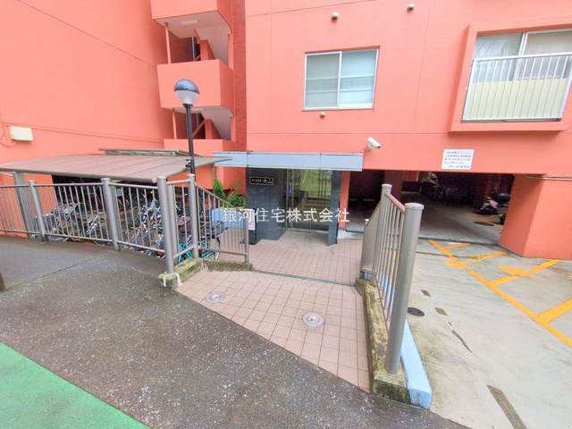 G00377319 東京都板橋区大山金井町 中古マンション 2698万円 専有面積42.72m² (約12.92坪) 間取り１ＬＤＫ 所在階11階 築年月1978年11月(築46年)【外観5】
