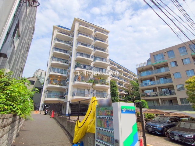 G00377441 東京都港区高輪２丁目 中古マンション 7180万円 専有面積67.49m² (約20.41坪) 間取り２ＬＤＫ 所在階6階 築年月1969年01月(築56年)【外観2】