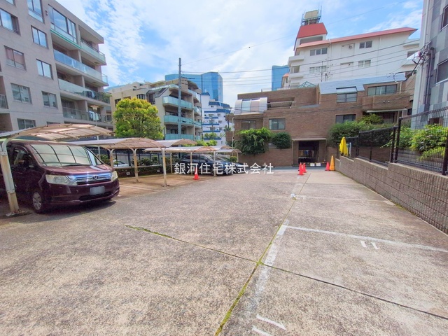 G00377441 東京都港区高輪２丁目 中古マンション 7180万円 専有面積67.49m² (約20.41坪) 間取り２ＬＤＫ 所在階6階 築年月1969年01月(築56年)【外観10】