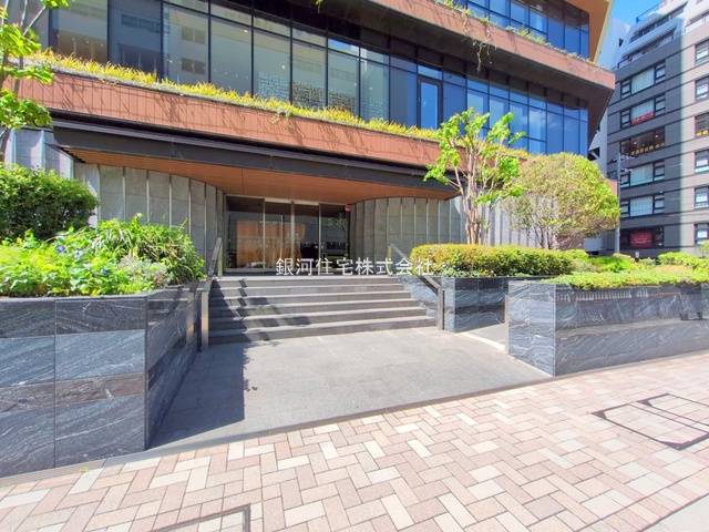 G00377530 神奈川県横浜市西区北幸２丁目 中古マンション 1億5990万円 専有面積82.20m² (約24.86坪) 間取り３ＬＤＫ 所在階7階 築年月2018年01月(築7年)【外観13】