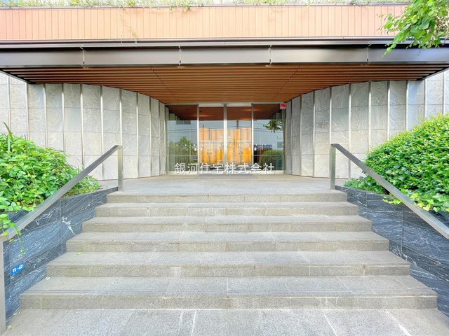 G00377530 神奈川県横浜市西区北幸２丁目 中古マンション 1億5990万円 専有面積82.20m² (約24.86坪) 間取り３ＬＤＫ 所在階7階 築年月2018年01月(築7年)【外観14】