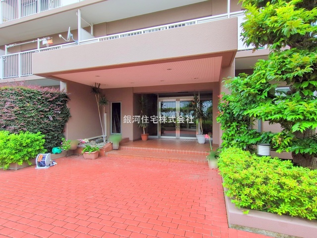 G00377635 神奈川県横浜市戸塚区戸塚町 中古マンション 2299万円 専有面積65.32m² (約19.75坪) 間取り３ＬＤＫ 所在階5階 築年月1984年02月(築41年)【外観5】