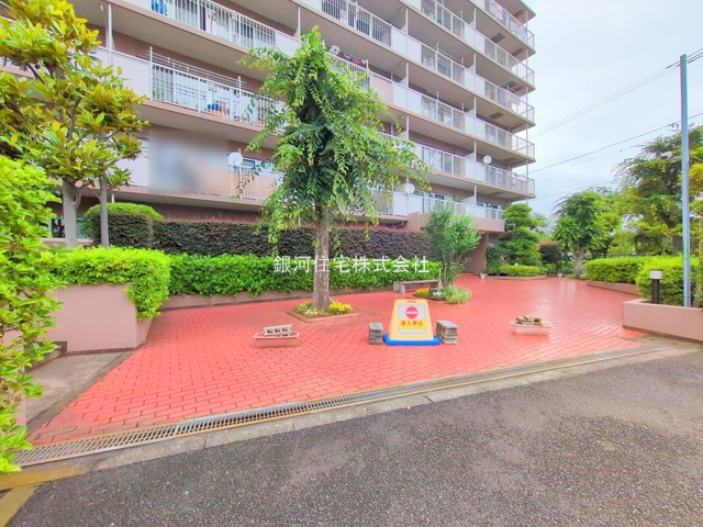 G00377635 神奈川県横浜市戸塚区戸塚町 中古マンション 2299万円 専有面積65.32m² (約19.75坪) 間取り３ＬＤＫ 所在階5階 築年月1984年02月(築41年)【外観14】
