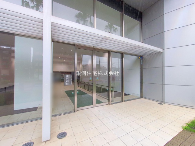 G00377782 神奈川県横浜市鶴見区平安町２丁目 中古マンション 5180万円 専有面積84.16m² (約25.45坪) 間取り４ＬＤＫ 所在階3階 築年月2004年02月(築21年)【外観3】